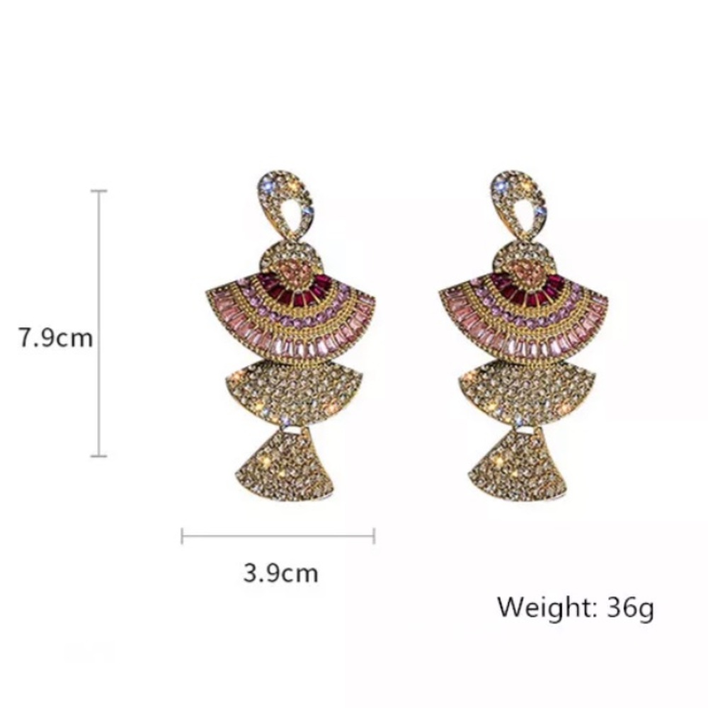 🌟 Pink Long Rhinestone Earrings - Picture 2 of 4